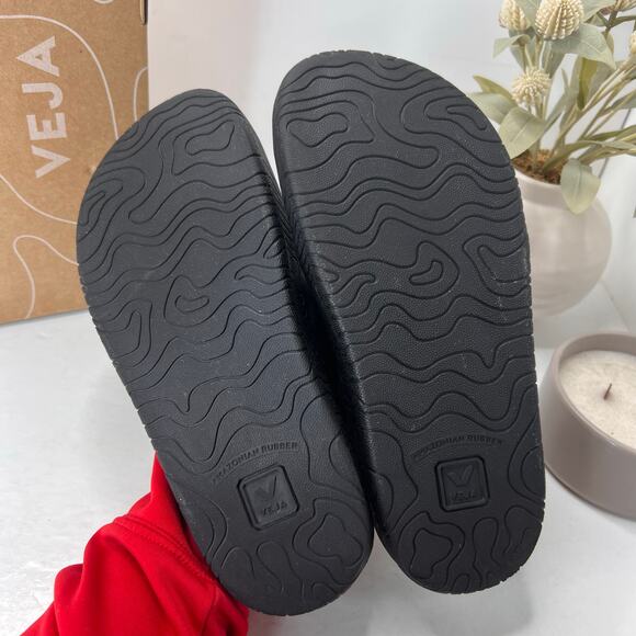 Veja Etna O.T. Leather Hook & Loop Sandal Black Women's 8M/Men's 6/EU 39 - Picture 8 of 10